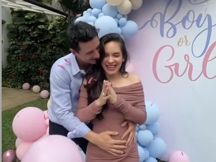 Nino Fernandez dan Steffi Zamora