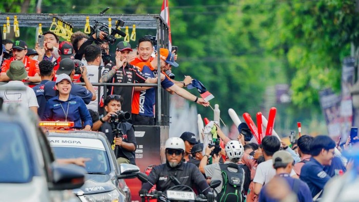Parade pebalap MotoGP Mandalika 2025