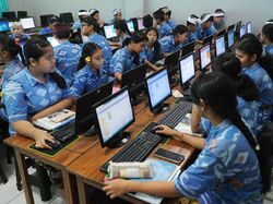 Pembelajaran Berbasis Teknologi Ramah Anak, Siswa Bali Belajar Coding dan AI
