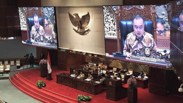 Rapat paripurna khusus DPR RI