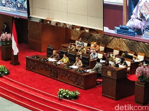 Paripurna DPR Sahkan Pansus Penyelesaian Konflik Agraria