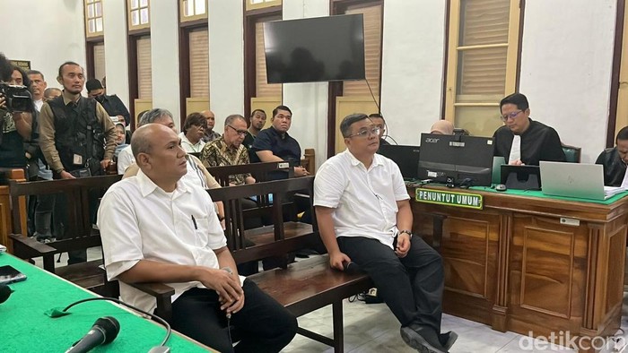 Suasana sidang kasus korupsi jalan di PN Medan