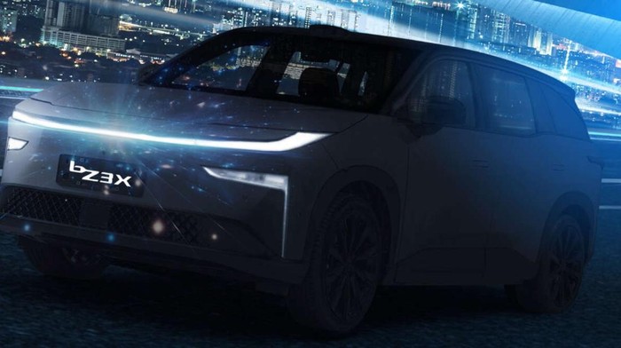 Toyota bZ3X varian setir kanan