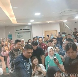 Princess Treatment Billy Syahputra Buat Vika Kolesnaya Usai Melahirkan
