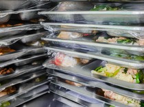 Kenapa Makanan Basi Keluar Lendir? Kenali Juga Tanda Bahaya Lainnya