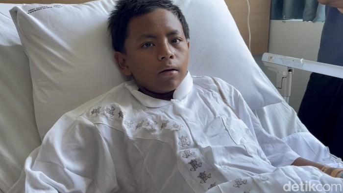 Al Fatih, korban selamat bangunan ambruk di Ponpes Sidoarjo.