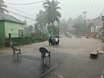 Video Banjir Rendam Puluhan Rumah di OKU Timur