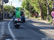 Jalan Rusak di Denpasar Makan Korban Jiwa