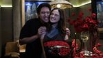 Black and Red, Happy 1st Anniversary El Rumi-Syifa Hadju
