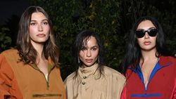 Rose BLACKPINK Kena Crop di Event YSL, Ini Potret Fullnya