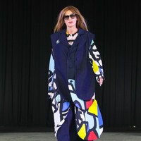 etiganya menyatukan DNA artistik masing-masing dalam satu narasi visual yang kuat, menjadikan CANVAR 2025 bukan sekadar koleksi busana, tetapi juga manifesto ekspresi diri. (Foto: Dok. Senayan City)