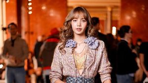Foto: Front Row Louis Vuitton Spring 2026, Lisa dan Zendaya Pamer Kaki Jenjang