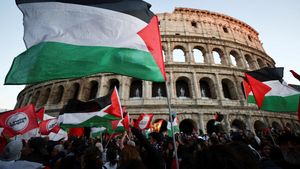 Gelombang Protes Menggema, Kecam Israel yang Cegat Kapal Bantuan ke Gaza