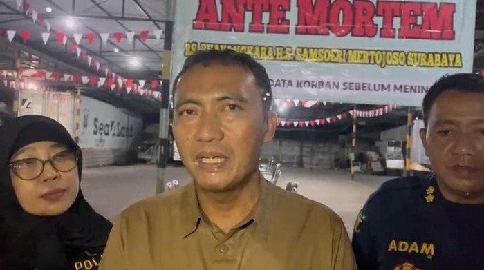 Kabiddokkes Polda Jatim Kombes Pol dr. M. Khusnan Marzuki