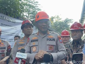 Kapolda Jatim Tekankan Hal Ini Saat Tinjau Evakuasi Ponpes Al Khoziny