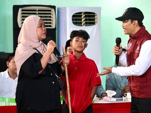 Perjuangan Ibu Tunanetra di SRT 46 Banyuwangi Bikin Gus Ipul Terharu