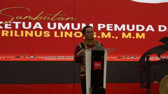 Ketua Umum Pemuda Dayak Kalbar (PDKB) Srilinus Lino kepada detikKalimantan, Jumat (3/10/2025).