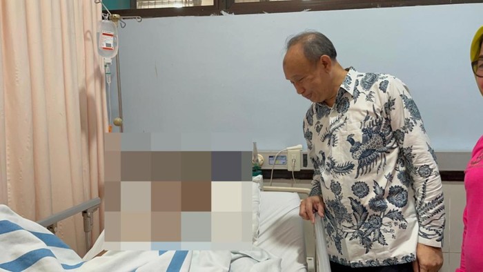 Korban ponpes Al Khoziny Sidoarjo yang harus diamputasi di bawah reruntuhan