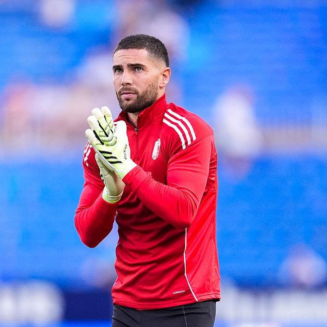 7 Pemain yang Beda Timnas dengan Sang Ayah