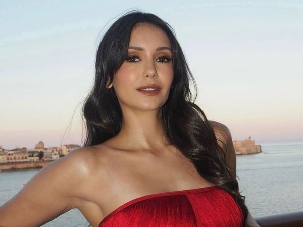 Mesra dengan Zac Efron di Italia, Damage Nina Dobrev Gede Banget!