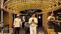 Pasar Patisserie merupakan kolaborasi dari tiga chef pastry ternama. Mereka adalah Chef Ardika Dwitama dari August, Chef Richie Pratadaja dari Crio, dan Chef Kevin Lee dari The St. Regis Jakarta. Foto: detikcom/Riska Fitria