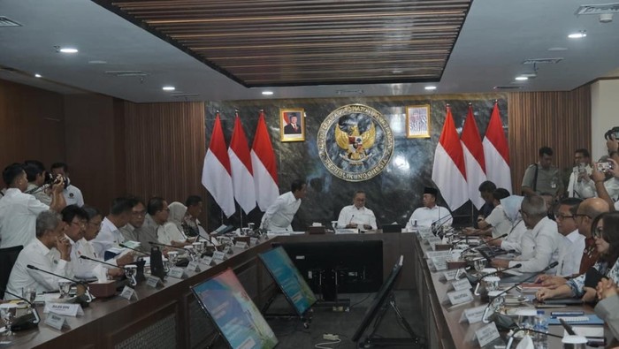 Pemerintah berencana akan membangun Proyek Kawasan Swasembada Pangan, Energi, dan Air di Wanam, Merauke, Papua Selatan.