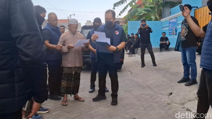 Polda Jatim sita 7 bangunan milik kades di Bangkalan