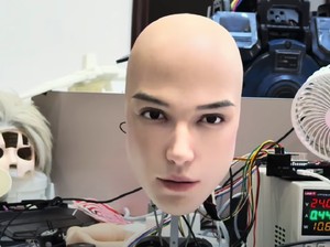 Perusahaan China Buat Robot Ultra-Mirip Manusia, Kok Serem