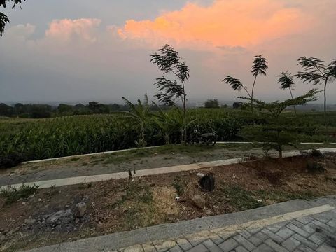 Area bermain di Sengon Hills