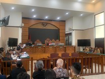 Video Eks Jaksa Agung-Pimpinan KPK Ajukan Amicus Curiae Praperadilan Nadiem