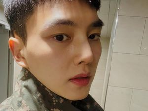 Song Kang Resmi Selesai Wajib Militer, Bakal Langsung Comeback?