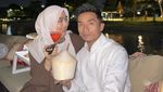 So Sweet! Momen Taqy Malik Makan Malam Romantis Bersama Istri