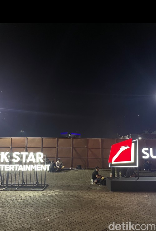 Penampakan venue konser The Smashing Pumpkins.