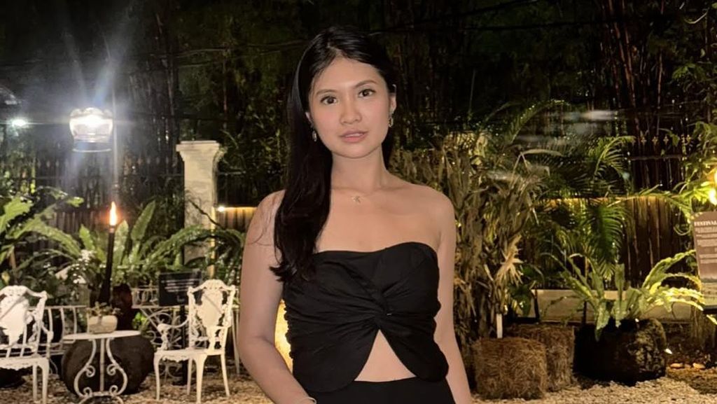 Lulus Kuliah, Vinessa Inez Punya Pacar Baru