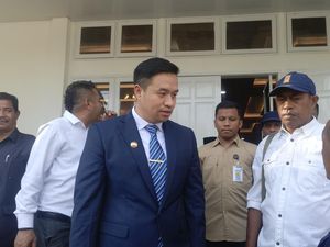 Walkot Christian Batasi Kegiatan Malam di Kupang