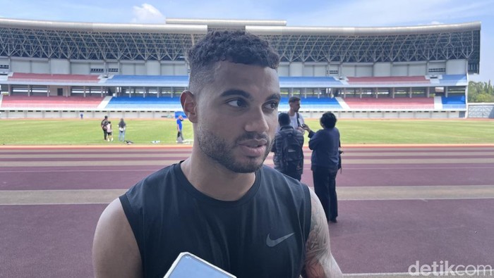 Winger PSIM Jogja, Anton Fase di Stadion Mandala Krida, Kota Jogja, Kamis (2/10/2025).