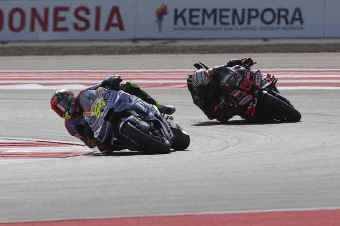 LOMBOK, INDONESIA - OCTOBER 04: Fermin Aldeguer of Spain riding the BK8 Gresini Racing Ducati (54) during the Sprint ahead of the MotoGP of Indonesia at Pertamina Mandalika Circuit on October 04, 2025 in Lombok, Indonesia. (Photo by Gold & Goose Photography/Getty Images)