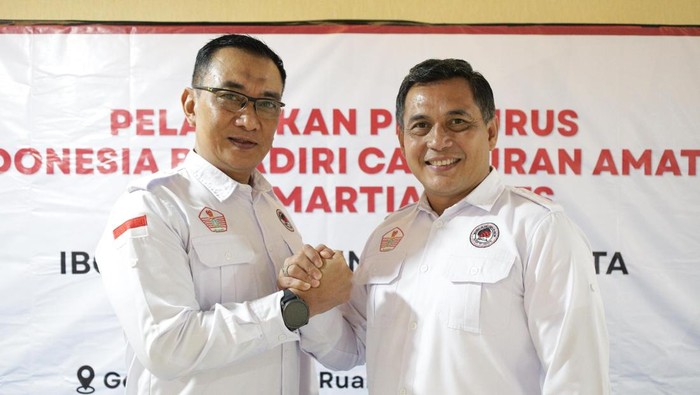 Achmad Azran telah dilantik sebagai Wakil Ketua Pengprov IBCA MMA DKI Jakarta. Dia bertekad memajukan Indonesia Beladiri Campuran Amatir (IBCA) MMA.