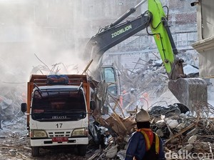 Data Terkini Basarnas: Korban Ponpes Sidoarjo Ambruk Jadi 63 Meninggal