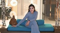 Namun Ashanty tak gentar, ia malah mengungkap mantan pegawai yang melaporkannya bermasalah semasa bekerja. ‘Maling teriak maling,’ begitu ujarnya pada media menanggapi laporan tersebut. Foto: Instagram/ashanty_ash