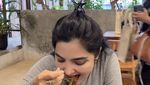 Ashanty Kulineran ke Jogja, Cicip Wedang Ronde dan Bakmi Jawa Sedap