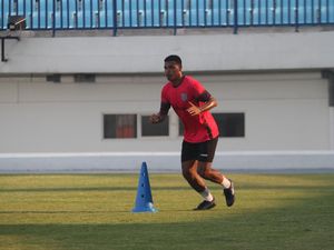 Persela Lamongan Tanpa 2 Pilar Lawan Persipura Jayapura