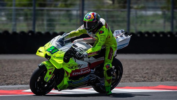 Berkat sponsori tim balap Valentino Rossi, Pertamina Enduro makin dikenal
