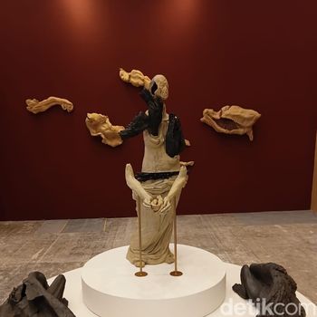 Booth MTN Seni Budaya Kementerian Kebudayaan di Art Jakarta 2025