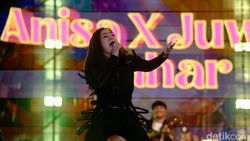Duet Dangdut Anisa x Juwita Bahar Guncang Synchronize Festival 2025