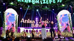 Duet Dangdut Anisa x Juwita Bahar Guncang Synchronize Festival 2025