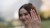 Congrats guys, lancar sampai hari bahagia ya. Foto: dok instagram El Rumi dan Syifa Hadju