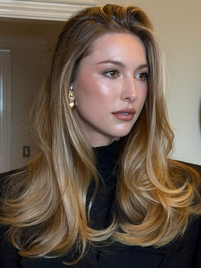 Eve Jobs tiba-tiba jadi viral di media sosial X. Bukan karena berita atau skandal mengejutkan, putri mendiang Steve Jobs itu diperbincangkan karena pesonanya. Foto: Instagram