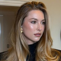 Eve Jobs tiba-tiba jadi viral di media sosial X. Bukan karena berita atau skandal mengejutkan, putri mendiang Steve Jobs itu diperbincangkan karena pesonanya. Foto: Instagram