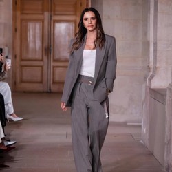 Victoria Beckham Hapus Foto Brooklyn dalam Ucapan Ultah Harper